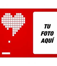 Marco para fotos de amor con un corazón blanco hecho con píxeles sobre fondo rojo imitando un juego retro arcade tipo pin pon