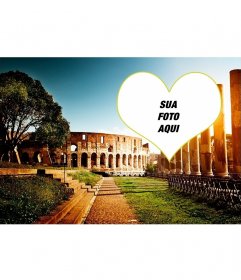 Cartão com um fundo do anfiteatro em Roma para o seu