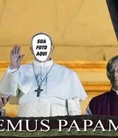 Fotomontagem de papa para colocar seu rosto ea frase Habemus Papam