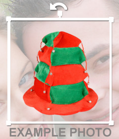 Etiqueta chapéu festivo com sinos e caixas vermelhas e verdes