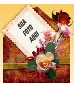 Frame da foto com fundo laranja e decorada com rosas