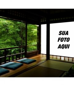 Fotomontagem de um zen japonês e sua imagem projetada em uma parede