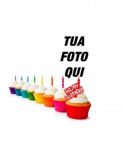 Scheda di compleanno con cupcakes colorato