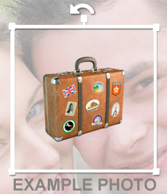 Fotomontaggio per incollare un adesivo originale di una valigia di viaggio sulle tue foto