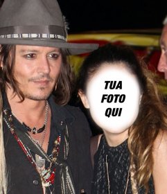 Fotomontaggio con Johnny Depp per avere una foto con lui e scrivere un testo su di esso on-line