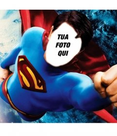 Fotomontaggio di diventare Superman volare sopra la Terra 