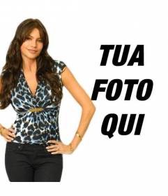 Fotomontaggio con Sofia Vergara di Modern Family TV Show. Ora si può apparire in una foto con l"attrice e modella colombiana considerata una delle donne più sexy del mondo