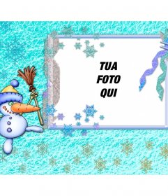 Cartolina di Natale con un pupazzo di neve divertente