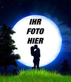 Liebe-Foto-Effekt eines Paares und der Mond