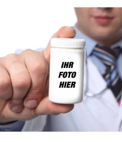 Fotomontage, um das Foto in einer Pille Flasche von einem Arzt gehalten und gestaltet mit Online-Text setzen