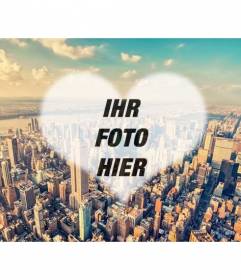 Collage mit einem Foto von New York und Ihr Foto innerhalb eines Herzens. Erstellen Sie eine Fotomontage mit Ihrem Foto in einer Luftaufnahme von Manhattan