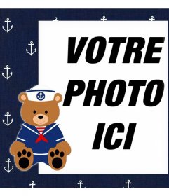 Cadre avec un marin ours en peluche pour télécharger une photo et décorer