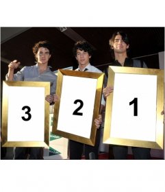 Photomontage de Kevin, Joe et Nick des Jonas Brothers qui tiendra trois photos que vous téléchargez