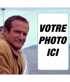 Apparaît dans ce collage avec Robin Williams dans la mer
