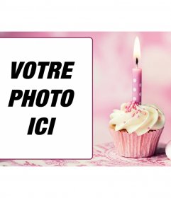 Postal anniversaire rose encadrée photos et un petit gâteau avec une bougie